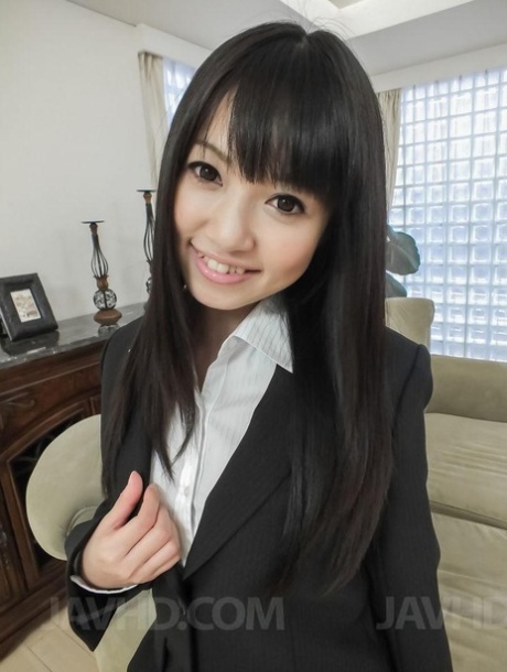 Kotomi Asakura beautiful model images