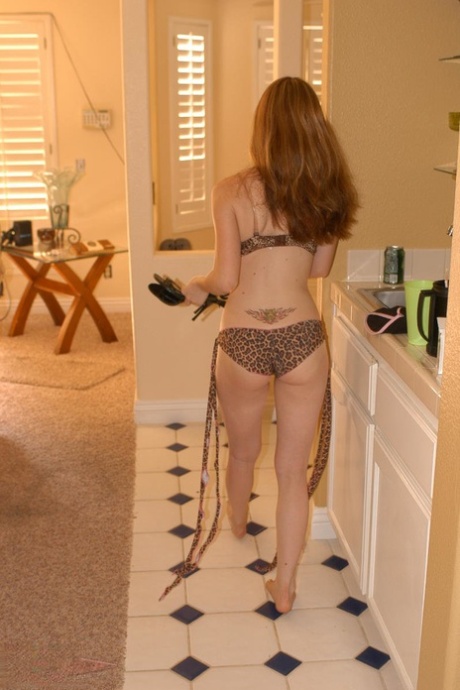 redhead voyeur hot photo