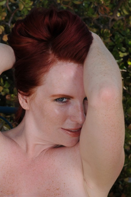 hot natural redhead art nude galleries