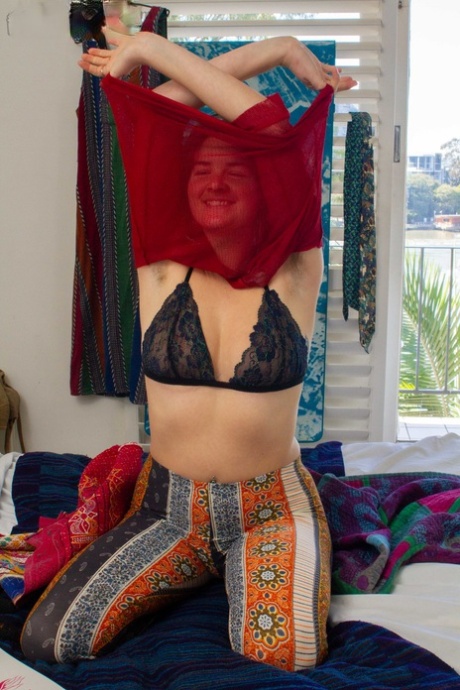 herečky s krátkými vlasy xxx akty obrázek